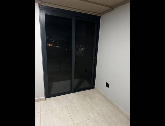 1 BEDROOM APARTMENT FOR SALE IN UMHLANGA RIDGE